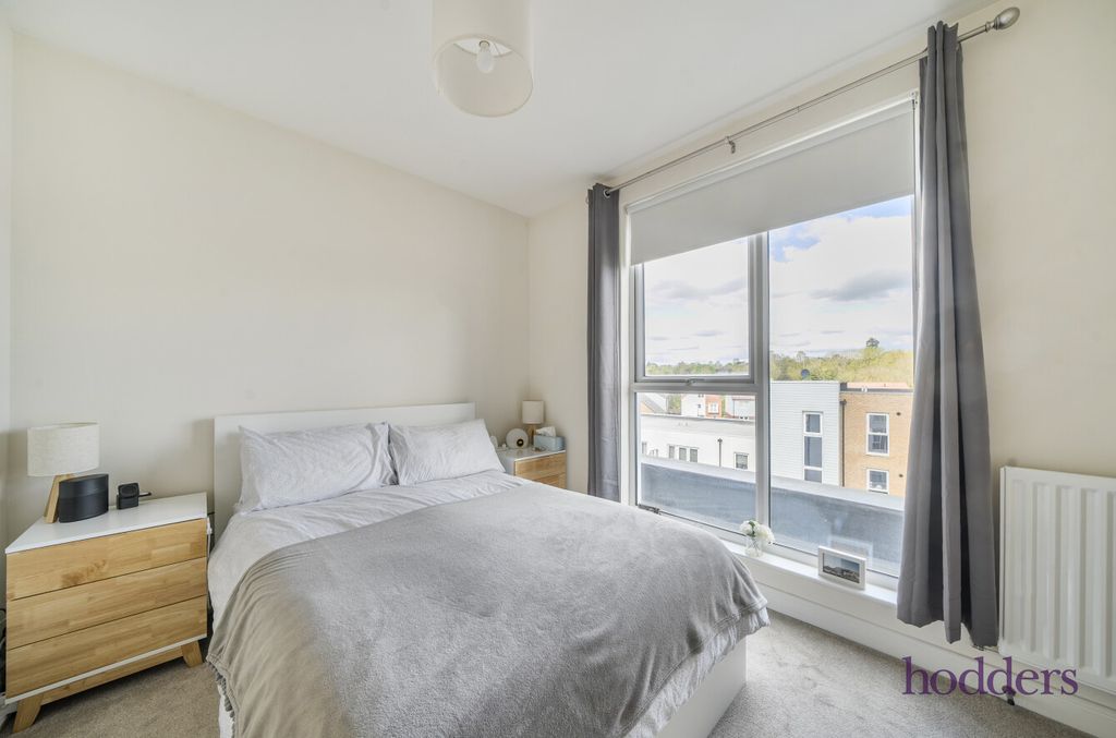 Additional image 3 of 2 bed flat for saleBeaumont Apartments, Hawker Drive, Addlestone, Surrey KT15