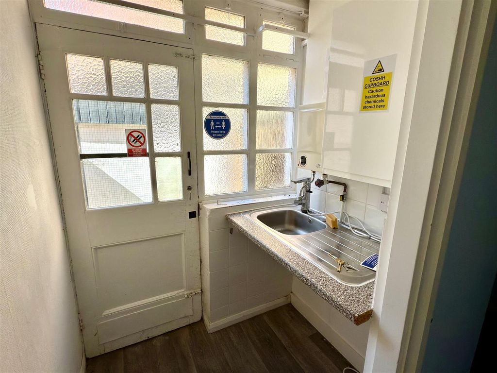 Additional image 9 of 2 bed flat for saleLondon Road South, Lowestoft NR33