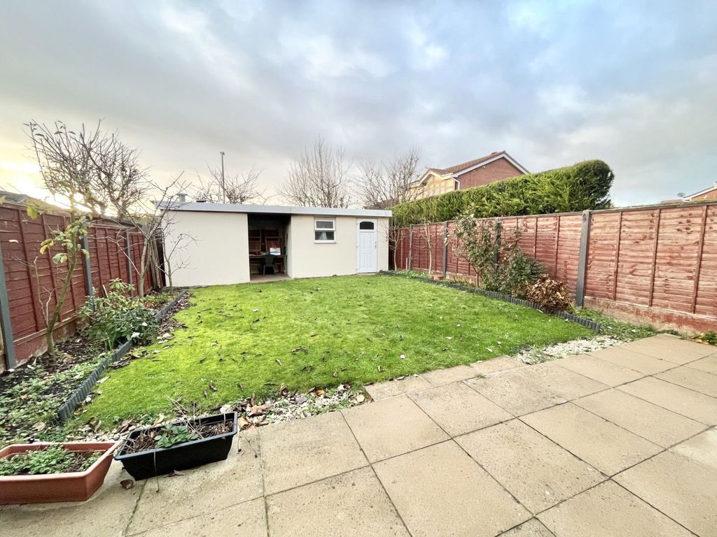 Additional image 26 of 3 bed detached house for saleFernhurst Drive, Pensnett, Brierley Hill DY5