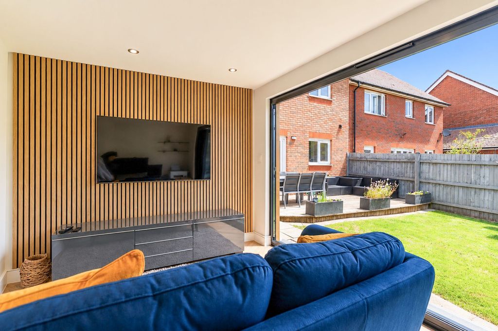 Additional image 25 of 4 bed detached house for saleArlington Grange Close, Newport NP20