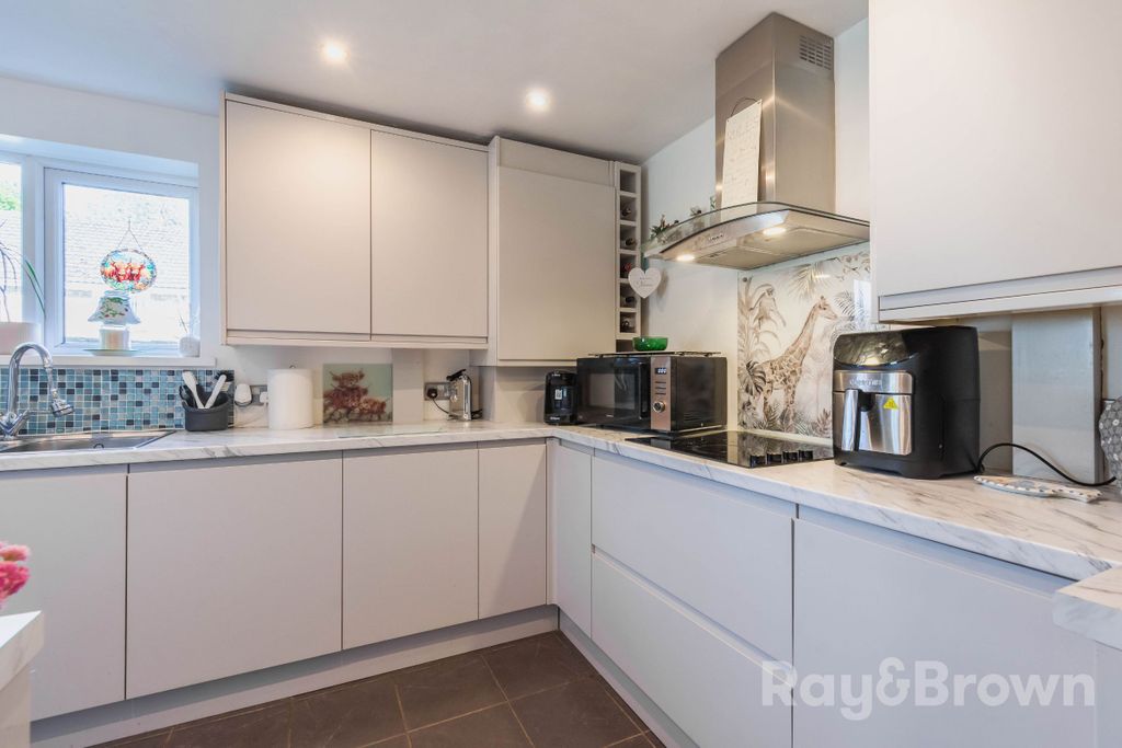 Additional image 18 of 3 bed semi-detached house for saleHill Rise, Cardiff CF23