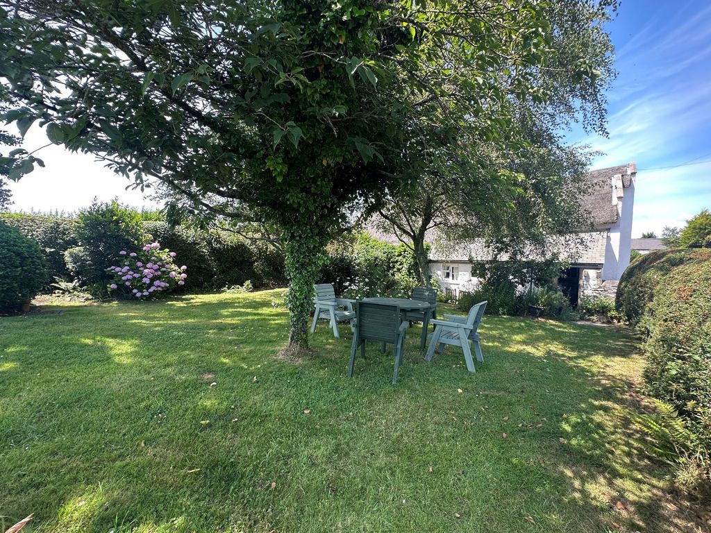 2 bed cottage for saleBigbury, South Devon TQ7