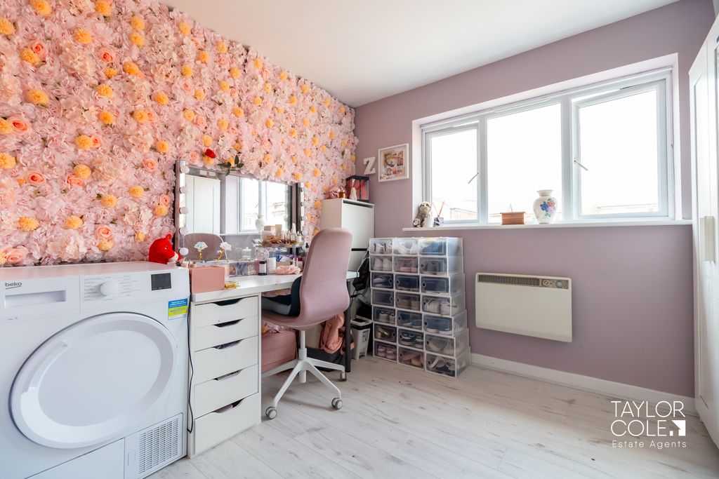 Additional image 11 of 2 bed flat for salePeel Drive, Wilnecote, Tamworth B77