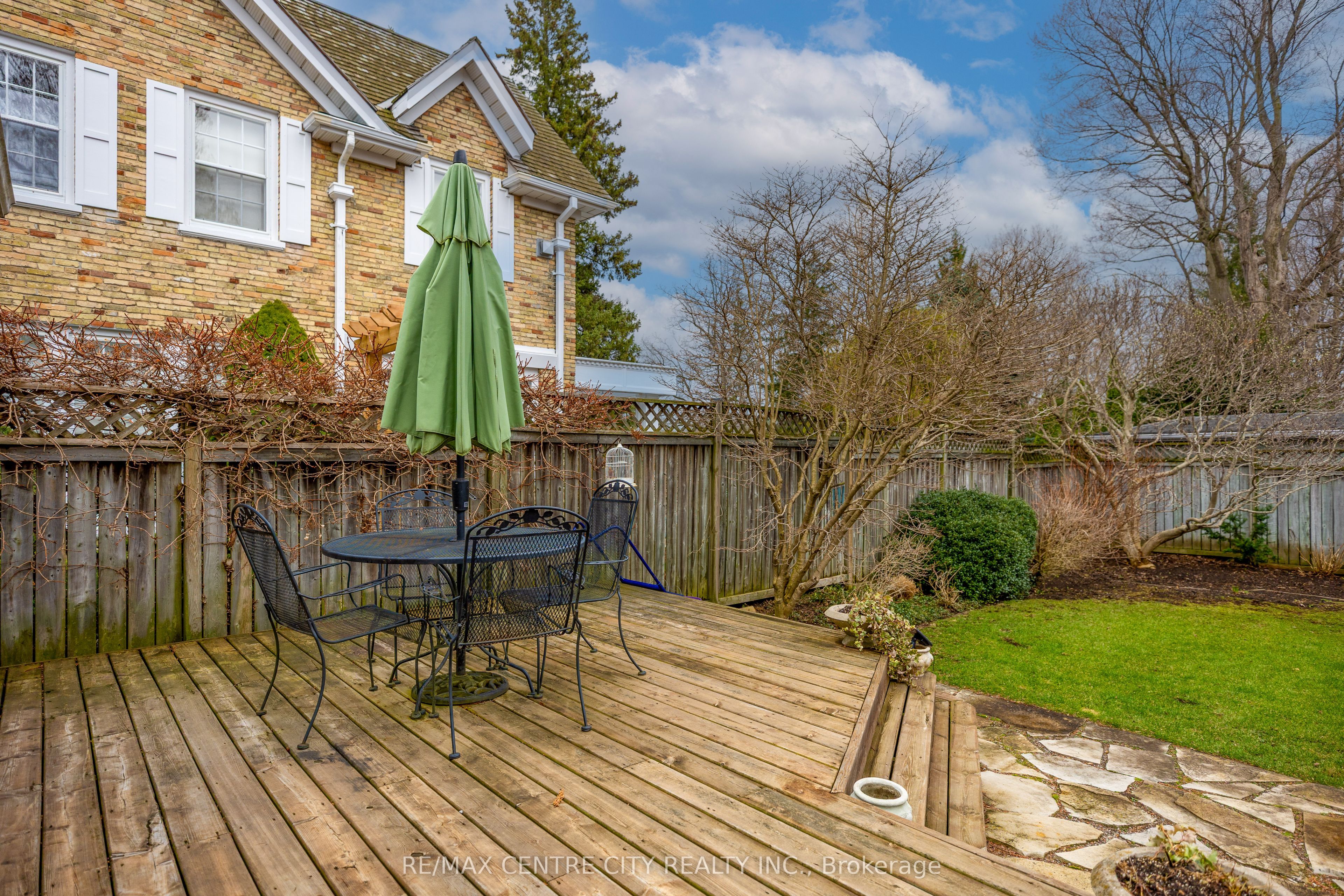 12 Rosebery Place, St. Thomas, ON, N5R 2H7 photo 5