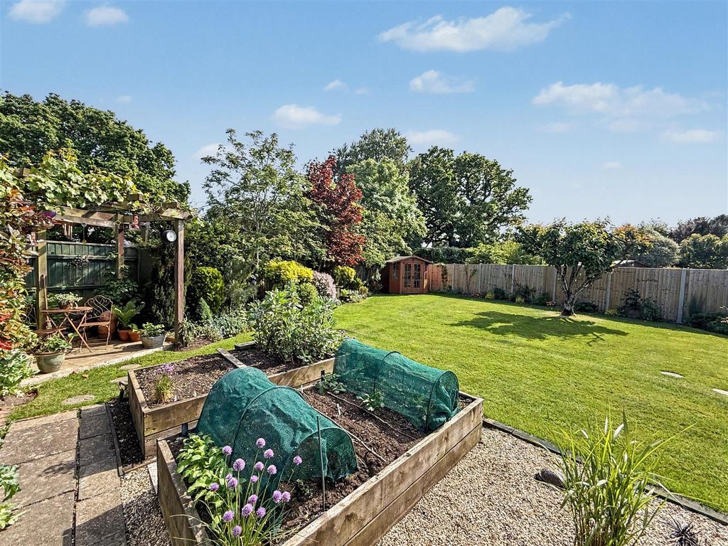 Additional image 13 of 4 bed detached bungalow for saleWhite Cliff Gardens, Blandford Forum DT11