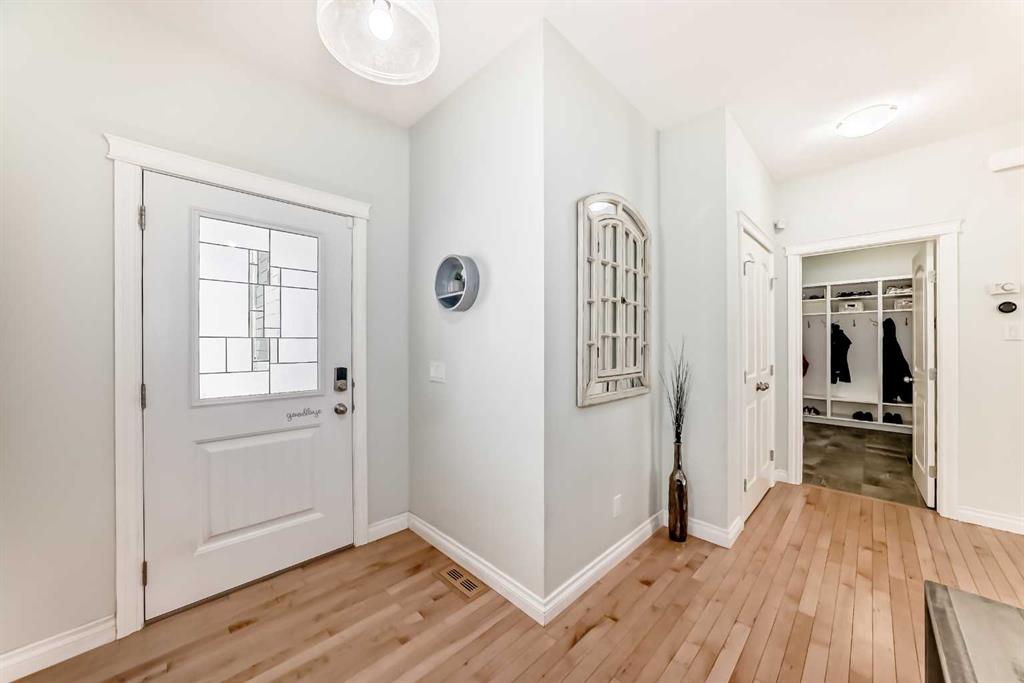 Additional image 2 of 98 Mahogany Way SE, Calgary, AB, T3M 1N5