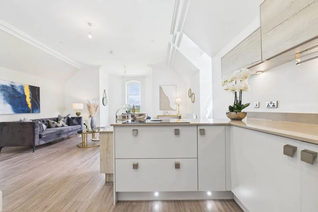 Additional image 4 of 2 bed flat for saleDalnair Castle Apartments, Dalnair Castle, Dalnair Estate, Croftamie, Stirling G63