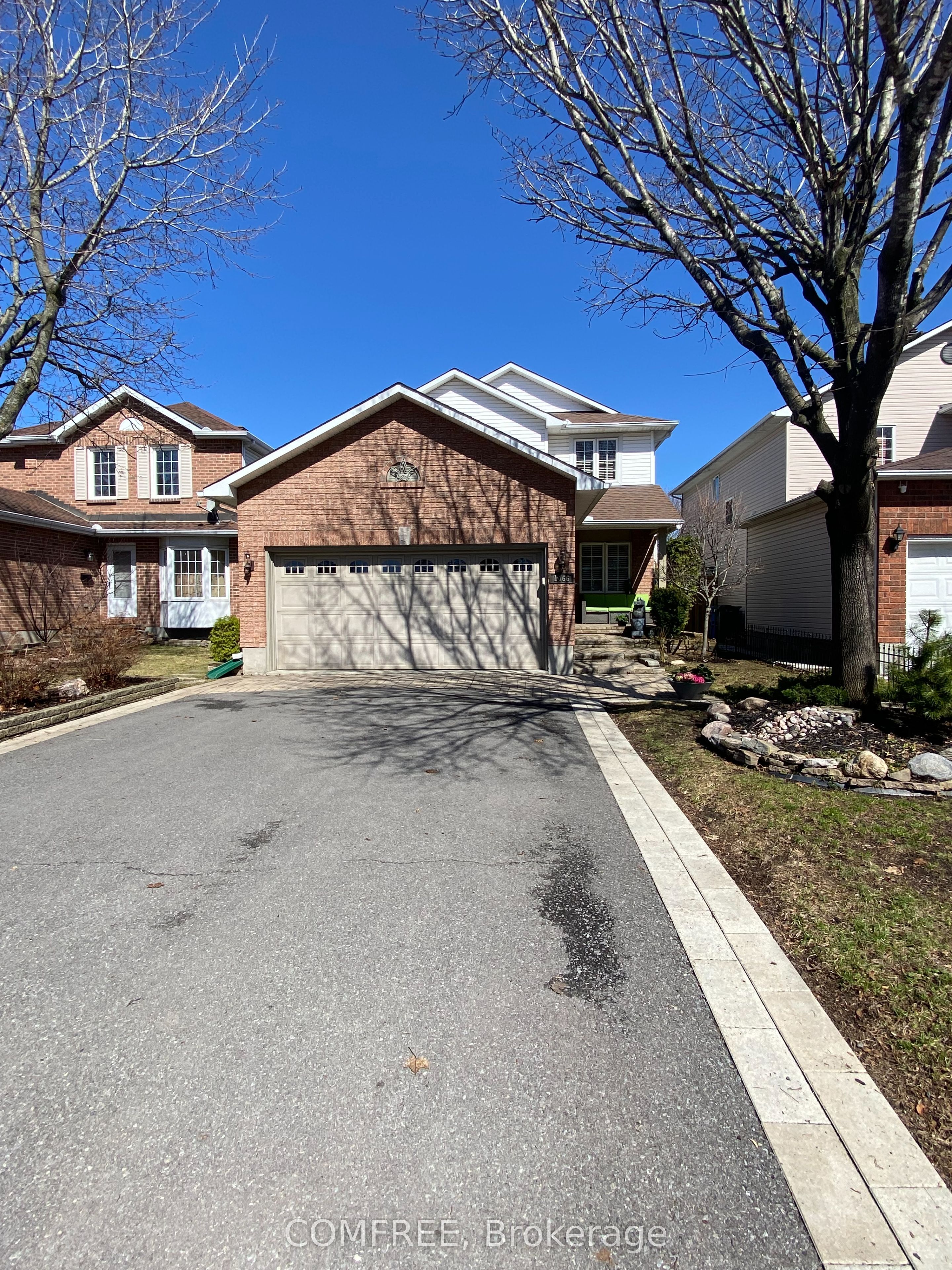 1466 Shawinigan Street, Ottawa, ON, K4A 2M8