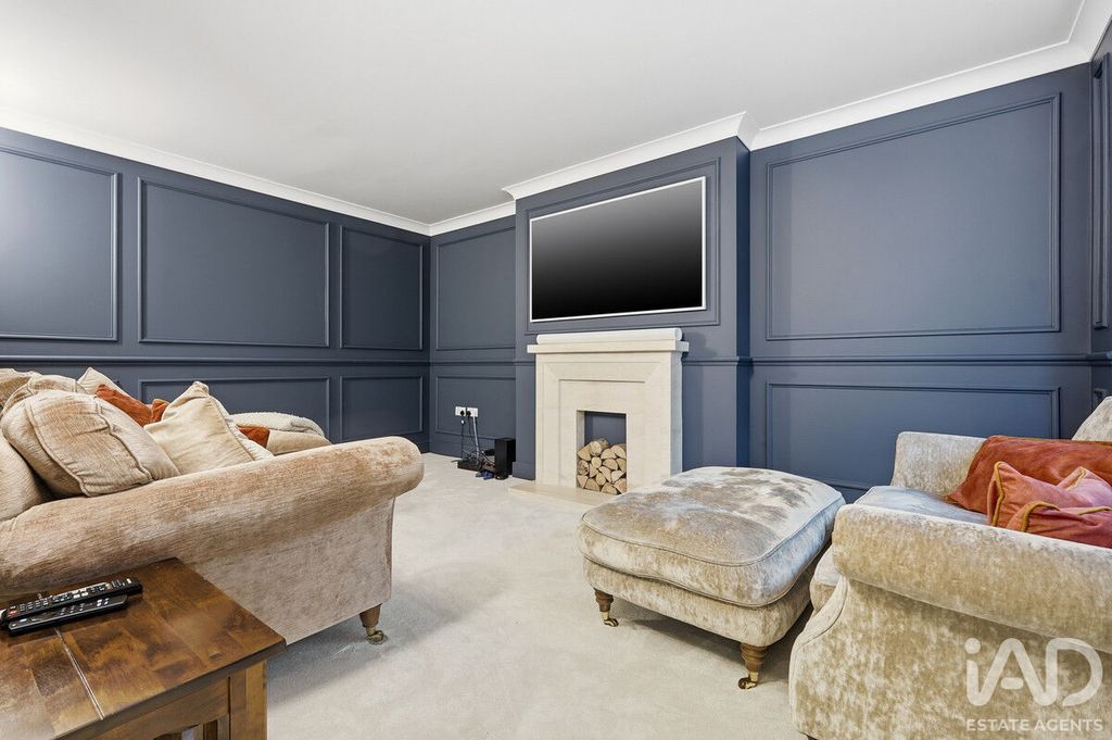 Additional image 6 of 5 bed detached house for saleBayford Way, Stansted Mountfitchet CM24