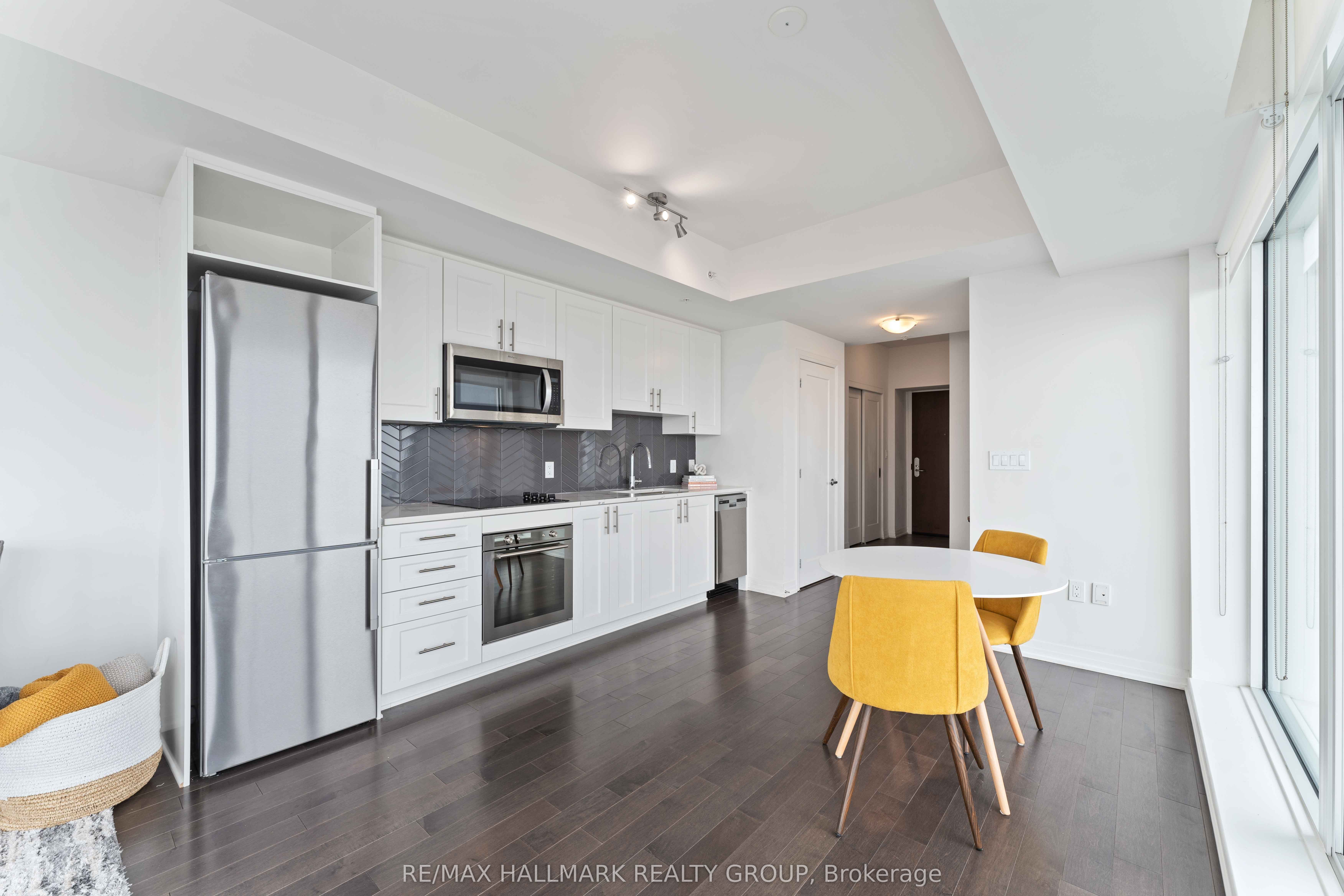 Additional image 3 of 3108-805 Carling Avenue, Ottawa, ON, K1S 5W9