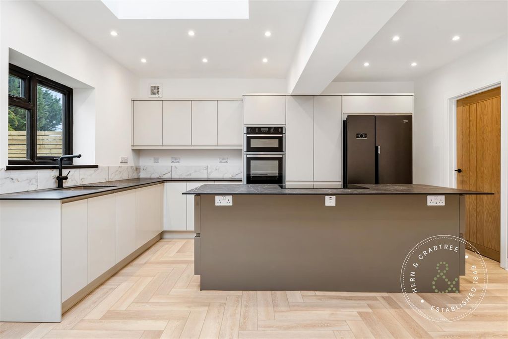 Additional image 12 of 3 bed detached house for saleEast Rise, Llanishen, Cardiff CF14