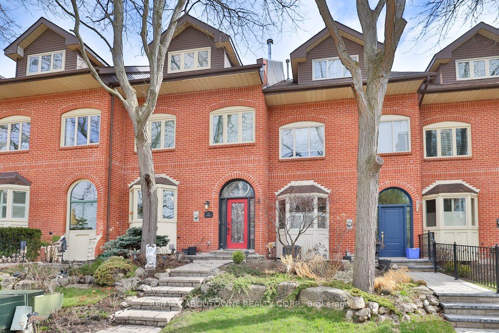 45 Tradewind Drive, Oakville, ON, L6L 6K9