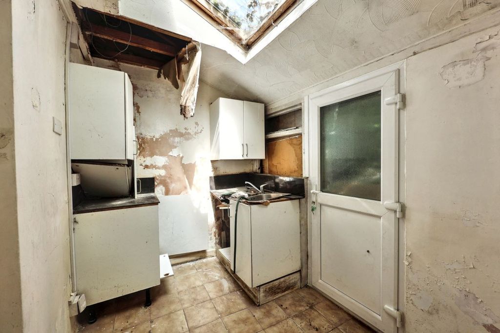 Additional image 7 of 2 bed terraced house for sale19 Oak Street, Abertillery NP13