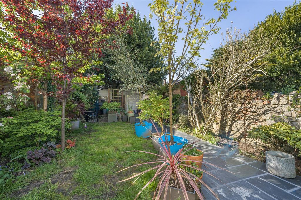 Additional image 5 of 4 bed terraced house for saleStacey Road, Cardiff CF24