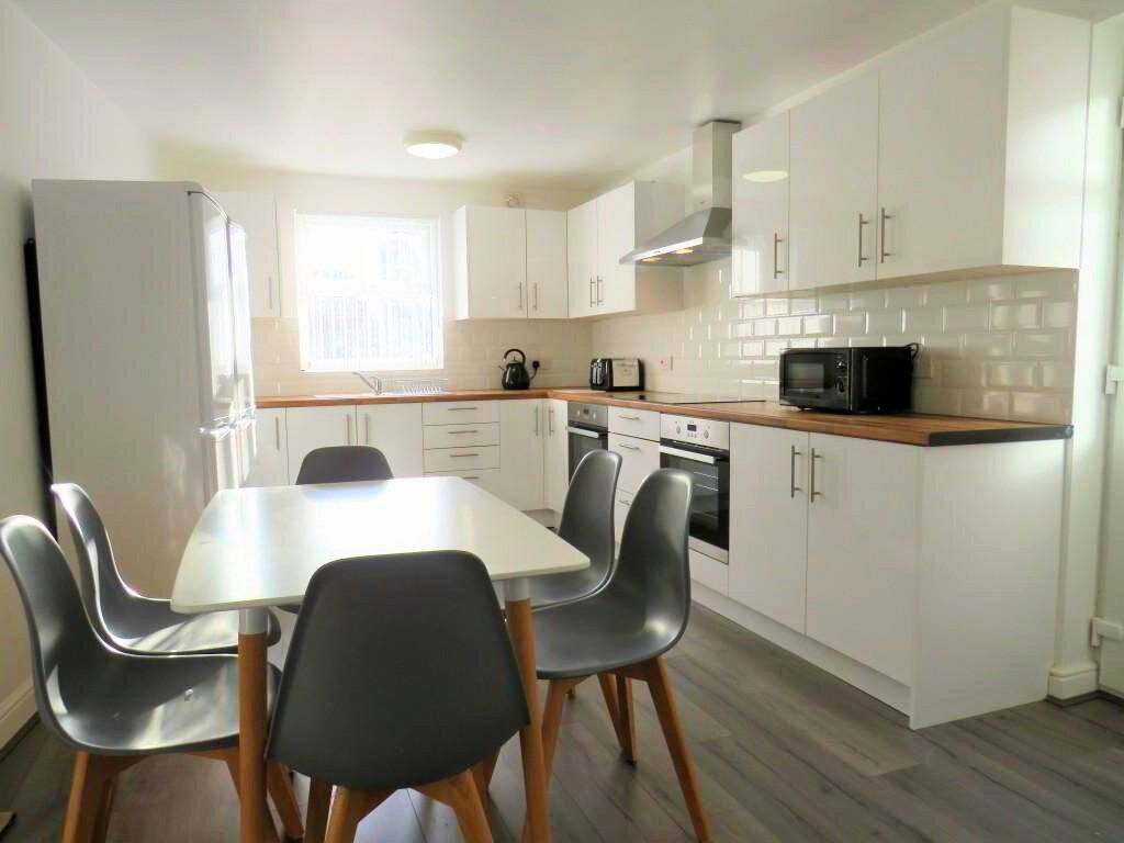 Additional image 7 of 6 bed semi-detached house for sale33 Carlton Road, Birkenhead, Merseyside CH42