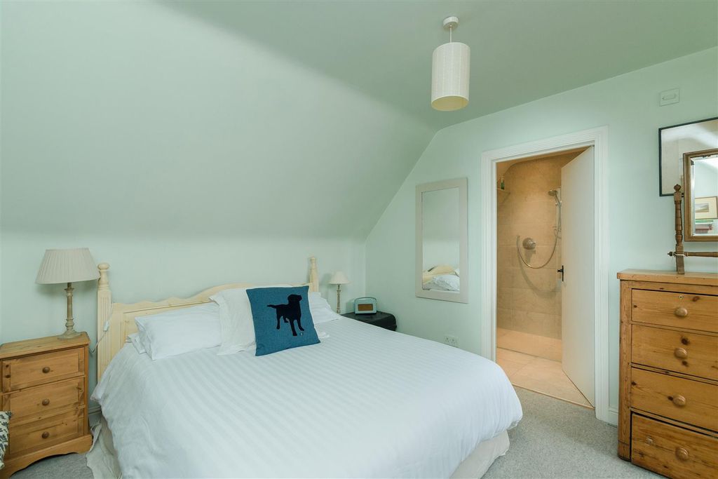 Additional image 17 of 5 bed detached house for saleThe Woodlands, Chesterton, Oxfordshire OX26
