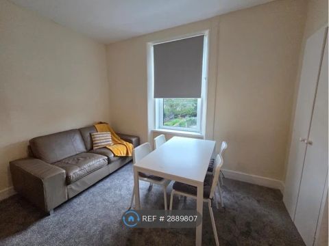 Sunnybank Place, Aberdeen AB24