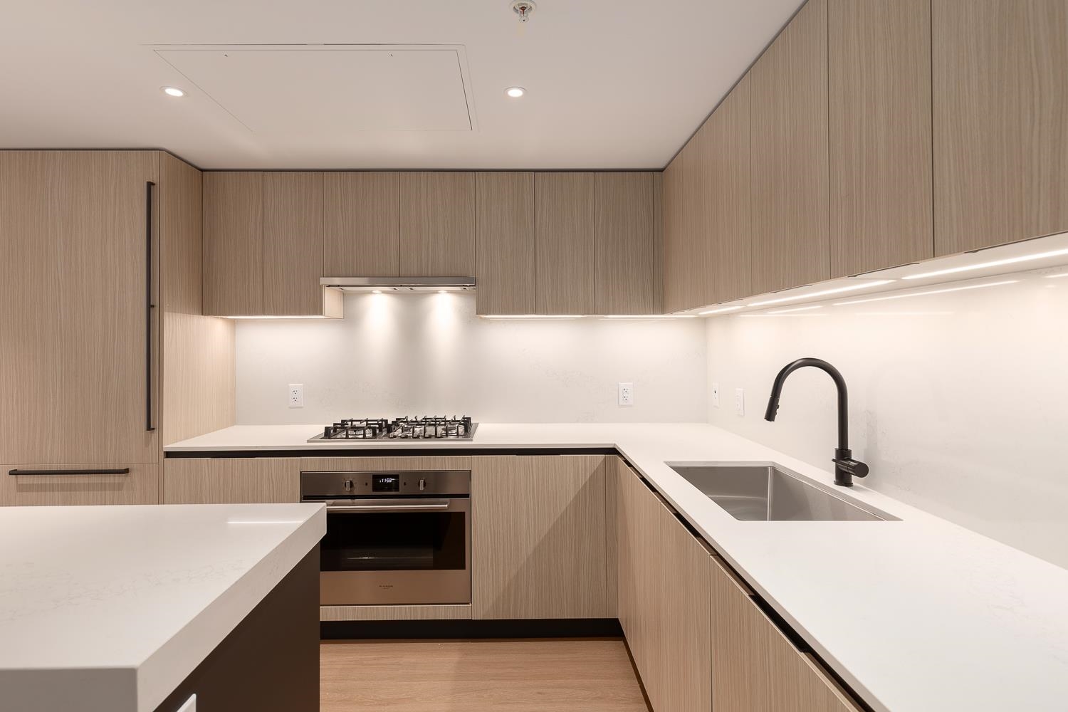 Additional image 6 of 210-2235 Broadway E, Vancouver, BC, V5N 0J5