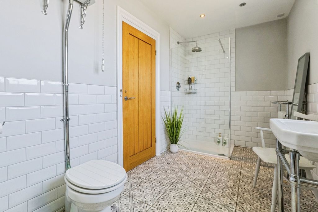 Additional image 19 of 4 bed detached house for saleSt. Annes Road, Blackpool, Lancashire FY4