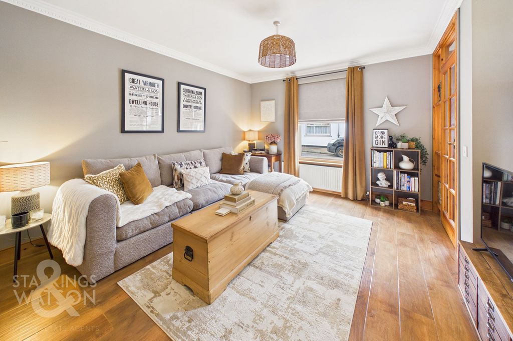 Additional image 2 of 2 bed terraced house for saleOld College Close, Beccles NR34