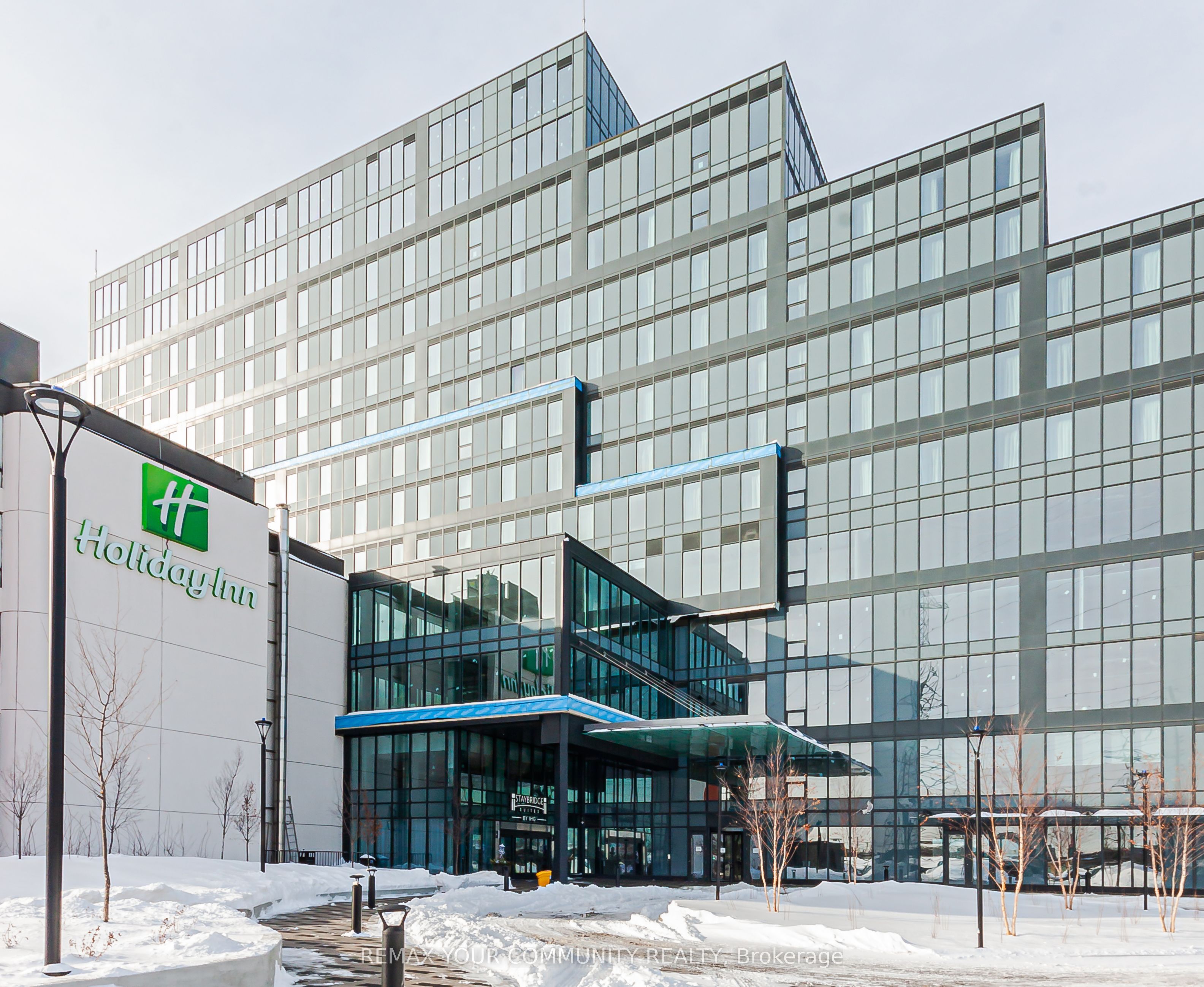 219-600 Dixon Road, Toronto, ON, M9W 1J1