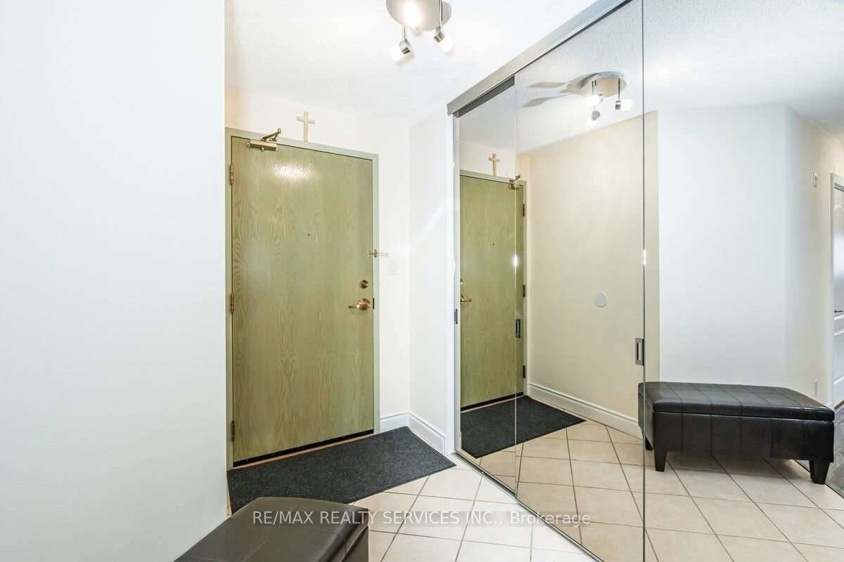 Additional image 2 of 508-10 Dayspring Circle, Brampton, ON, L6P 1B9