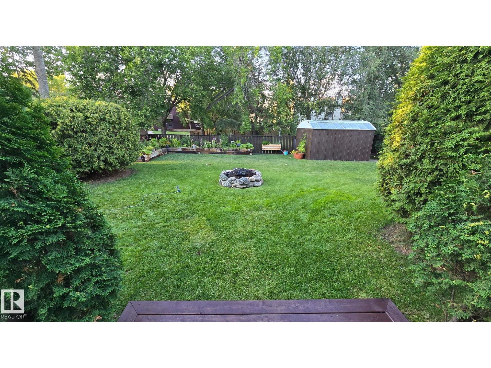 Additional image 6 of 6118 37a Avenue NW, Edmonton, AB, T6L1H4