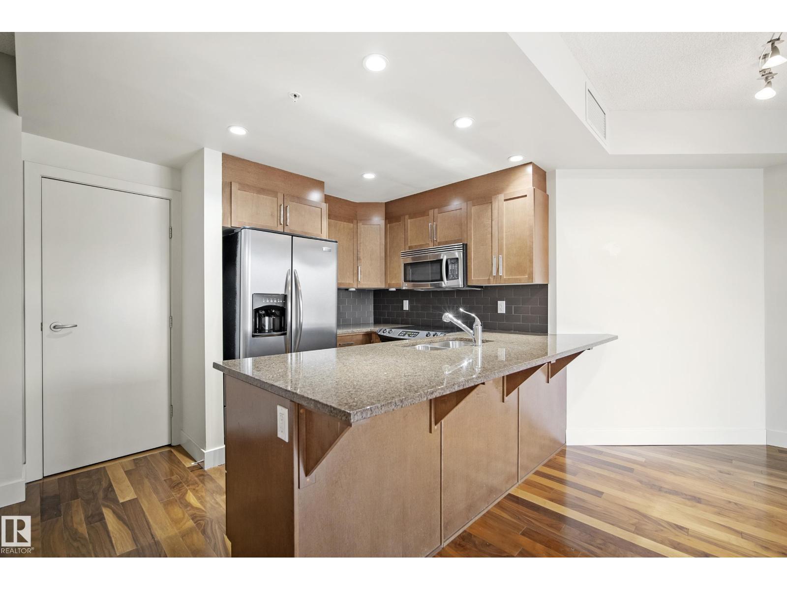 Additional image 3 of 401-11933 Jasper Avenue NW, Edmonton, AB, T5K0P1