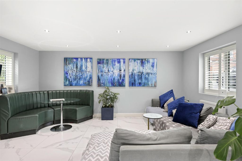 Additional image 15 of 5 bed semi-detached house for saleArdmore Lane, Buckhurst Hill IG9