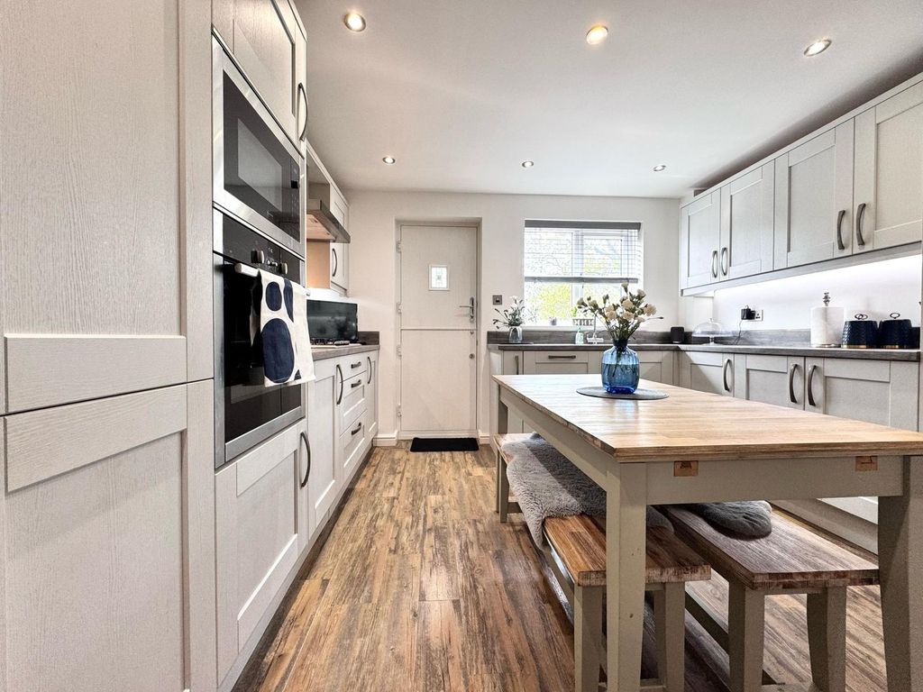 Additional image 8 of 4 bed detached house for saleThe Ridings, Aberdare CF44