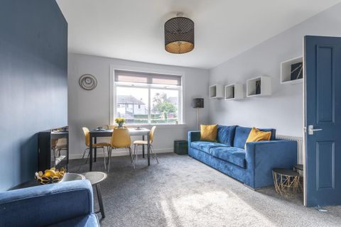 Calder Road, Edinburgh EH11