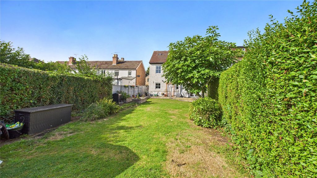 Additional image 14 of 5 bed end terrace house for saleHorsell, Surrey GU21