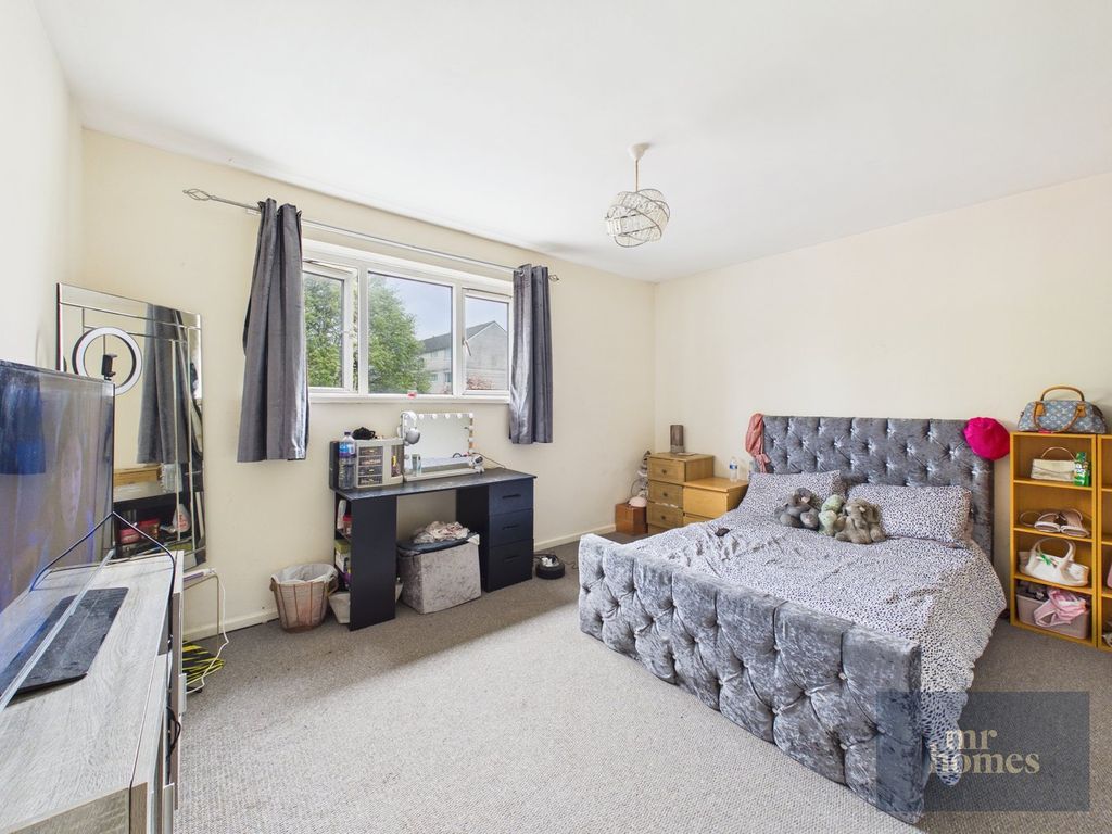 Additional image 5 of 2 bed flat for saleBeechley Drive, Cardiff CF5