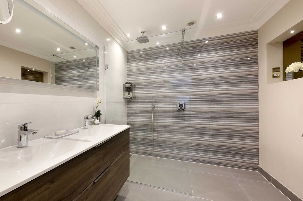 Additional image 15 of 4 bed semi-detached house for saleCandlemas Lane, Beaconsfield, Buckinghamshire HP9