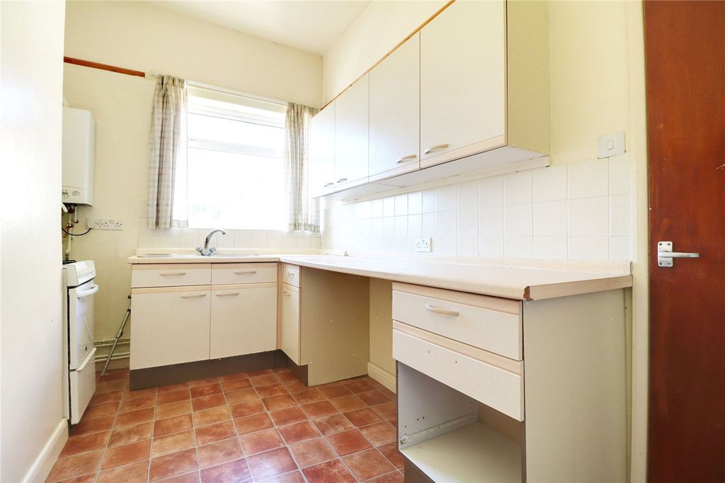 5 bed property for saleWaterside Road, Barton-Upon-Humber DN18 photo 3