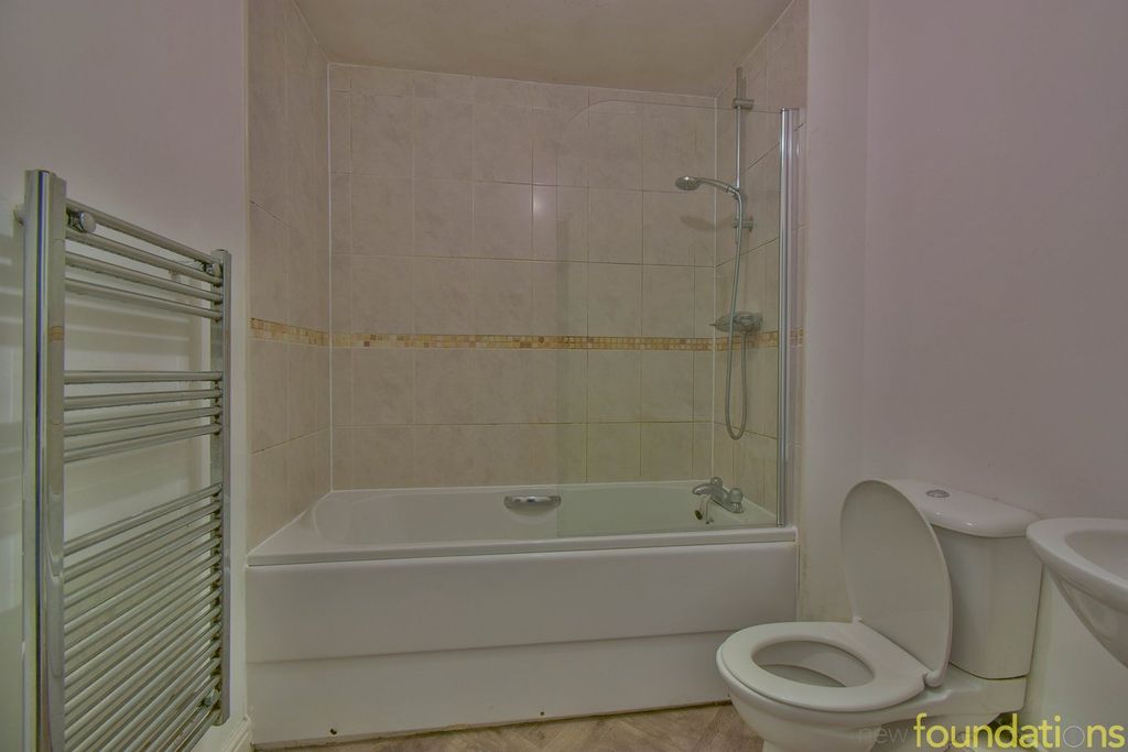 Additional image 7 of 2 bed flat for saleScholars Walk, Bexhill-On-Sea TN39