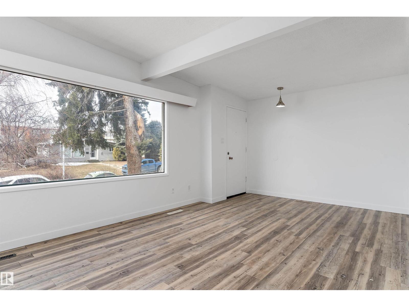Additional image 3 of 6103-6105 97a Avenue NW, Edmonton, AB, T6B1E2