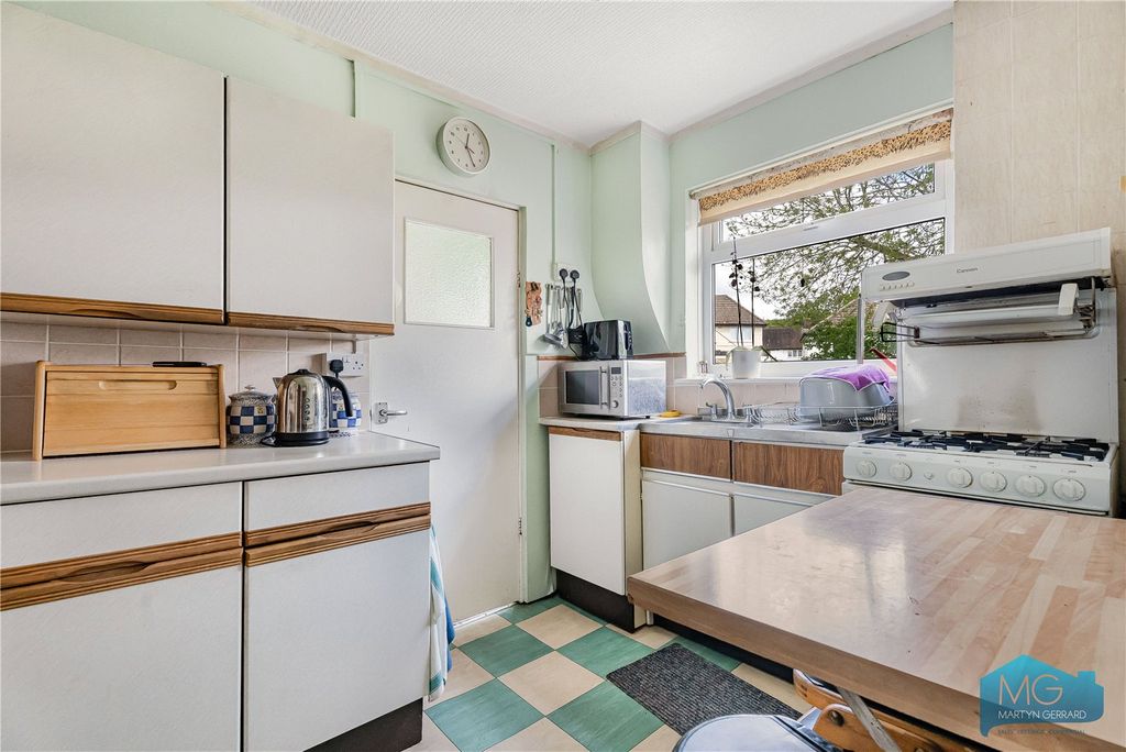 Additional image 4 of 3 bed terraced house for saleTrinder Road, Barnet EN5