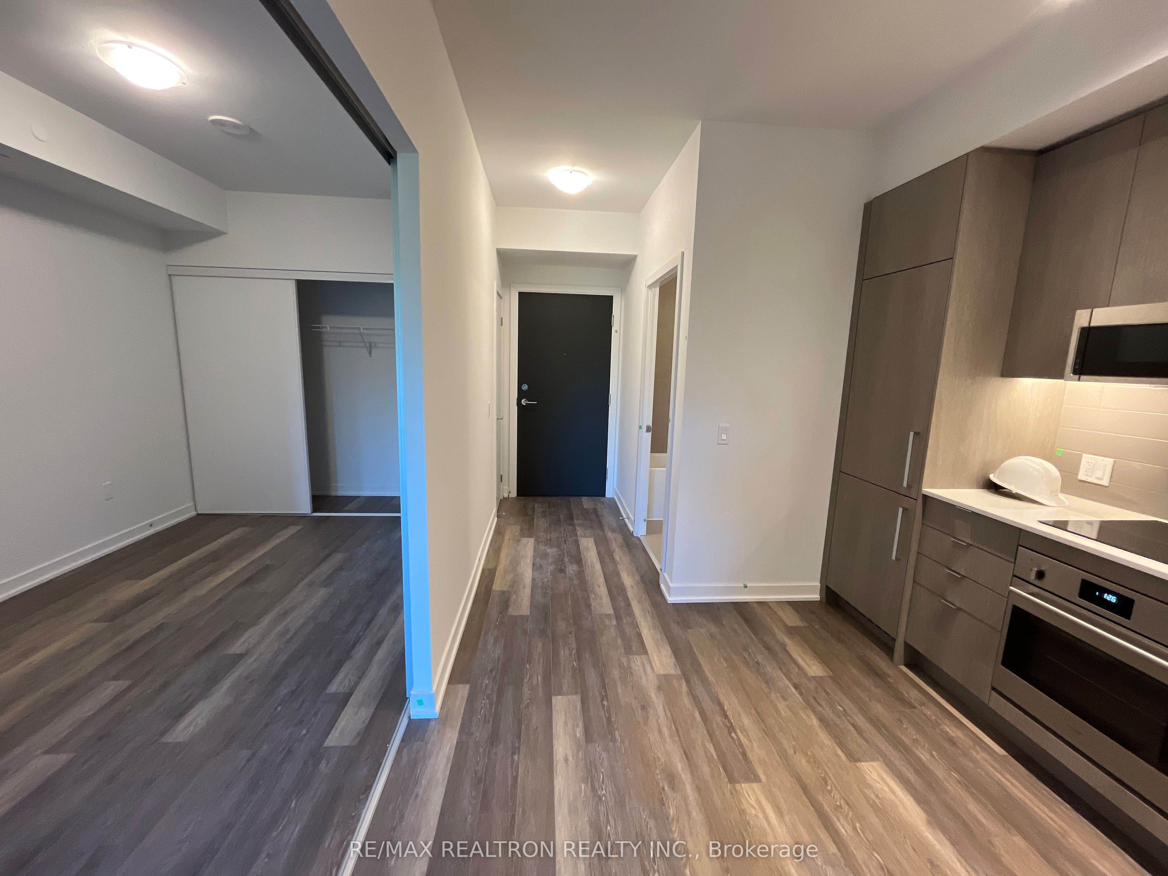 Additional image 4 of 401-250 Lawrence Avenue W, Toronto, ON, M5M 1B2