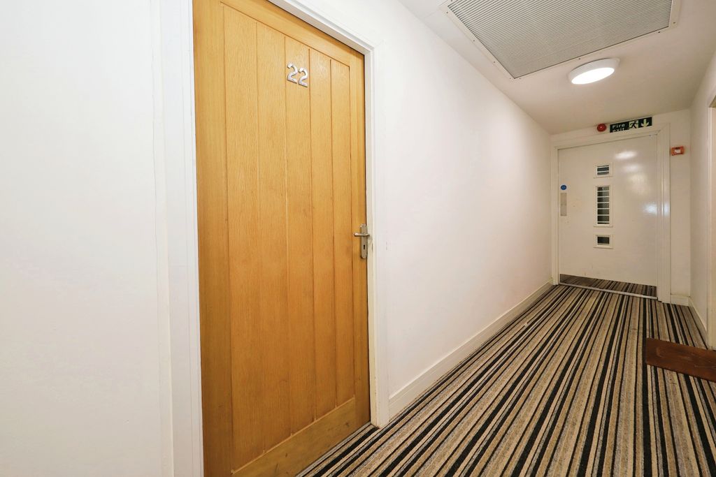 Additional image 2 of 2 bed flat for saleBlackwell Street, Kidderminster, Worcestershire DY10
