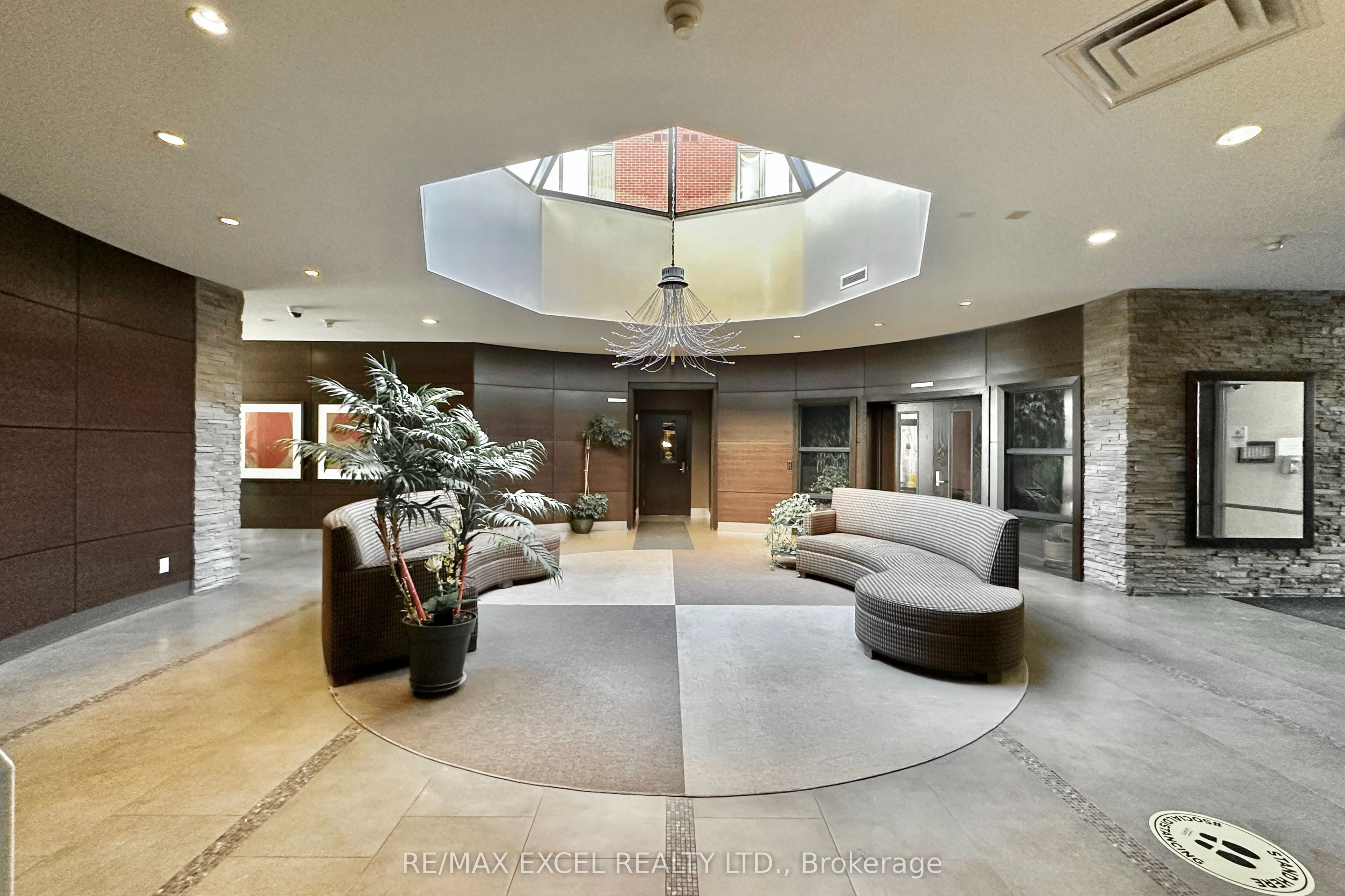 Additional image 4 of 316-57 Upper Duke Crescent, Markham, ON, L6G 0B7
