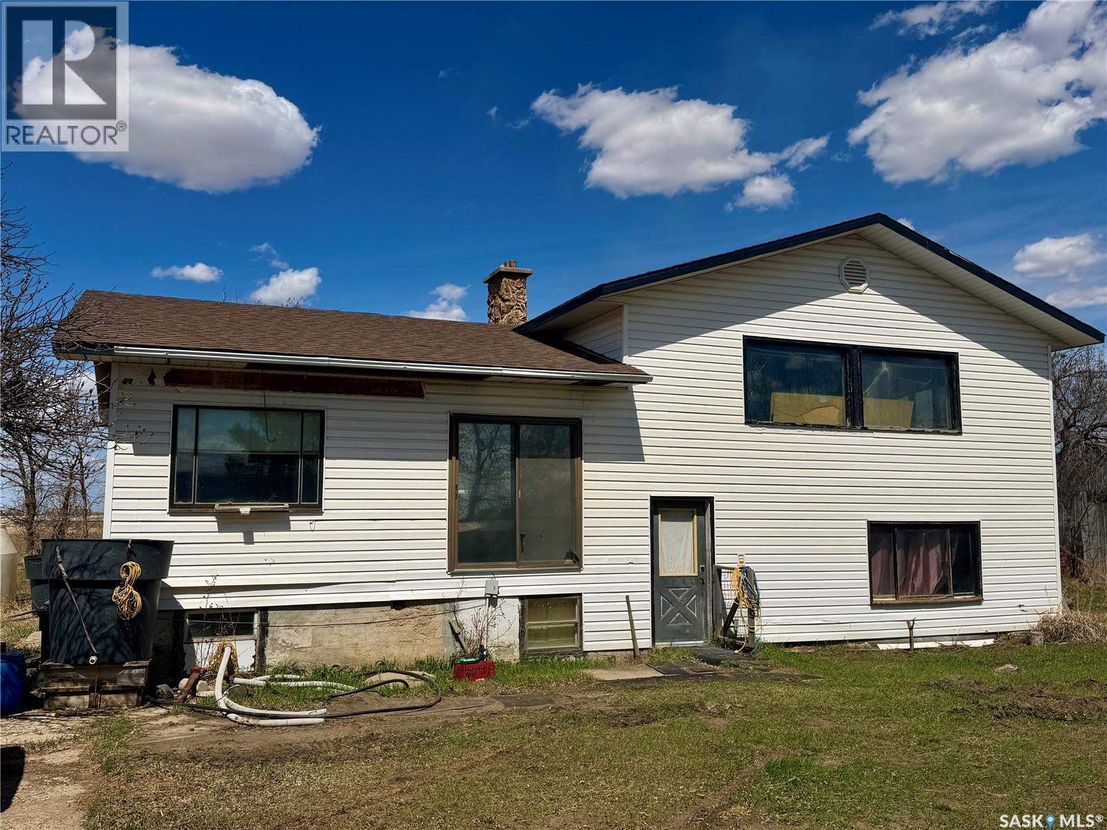 Ahrends Acreage