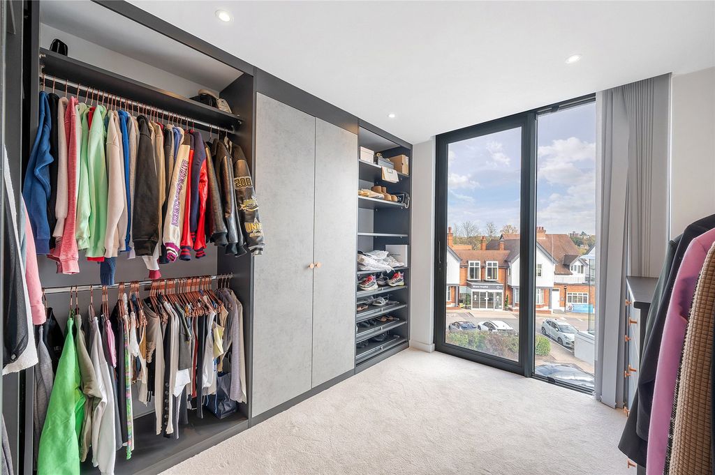 Additional image 7 of 2 bed flat for saleAlbemarle Road, Beckenham BR3