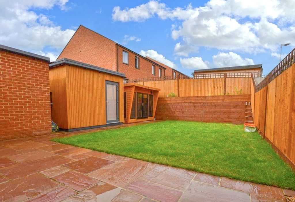 Additional image 11 of 4 bed link detached house for saleForester Walk, Bordon, Hampshire GU35