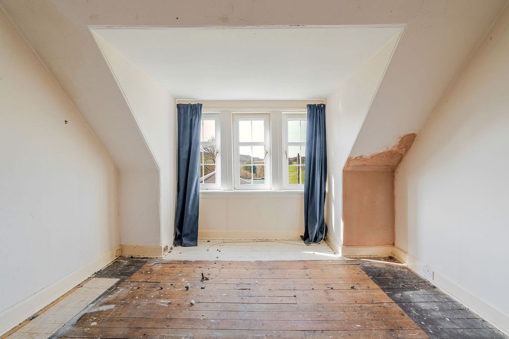 Additional image 37 of 4 bed flat for sale2 Flat 2 Braefoot Terrace, Edinburgh EH16