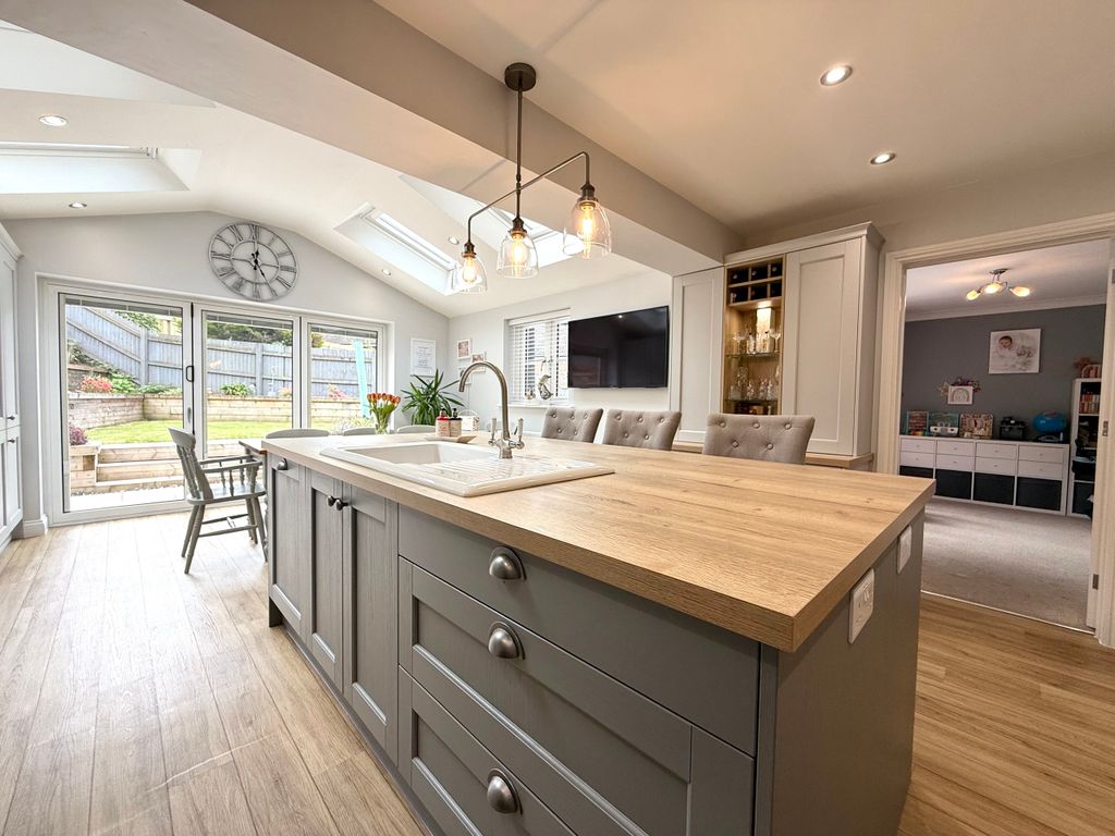 Additional image 15 of 4 bed detached house for saleTan Y Bryn Gardens, Llwydcoed, Aberdare, Rhondda Cynon Taf CF44