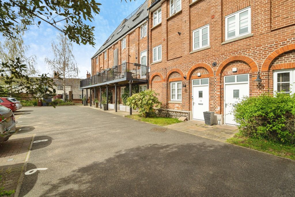 Additional image 16 of 2 bed flat for salePirnhow Street, Ditchingham, Bungay NR35