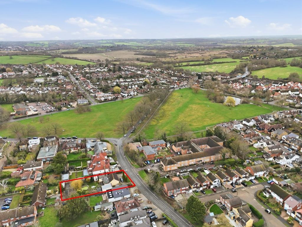Land for saleLoughton Lane, Theydon Bois, Epping CM16