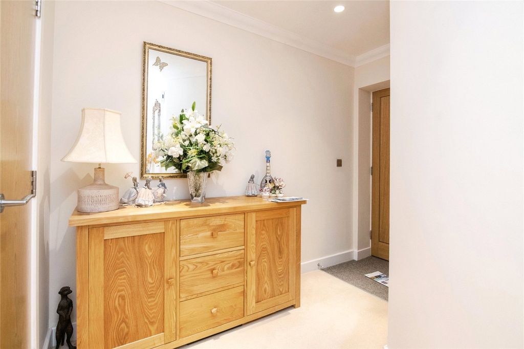 Additional image 5 of 2 bed flat for saleWoodland Drive, Great Alne, Alcester, Warwickshire B49