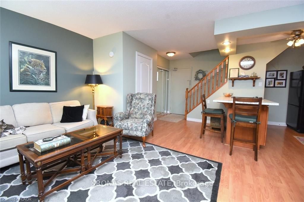 Additional image 6 of 206-10 John Street, Hamilton, ON, L9H 6J3